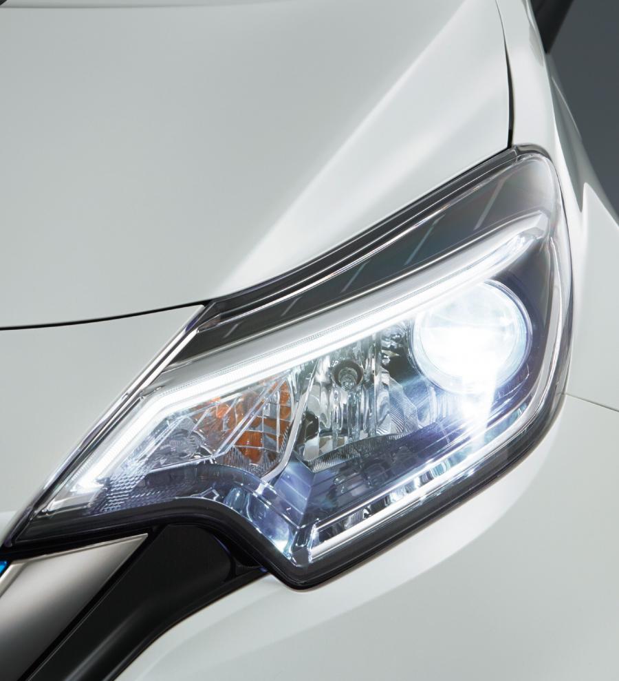Детали экстерьера Nissan Note Nismo S Black Limited (E12) 2019 года  (JP) (фото 4 из 8)